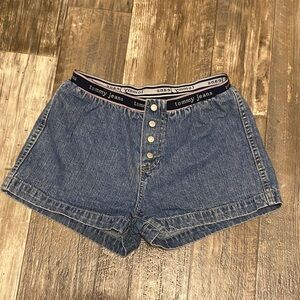 Tommy Hilfiger Women's Classic Blue Jean Shorts